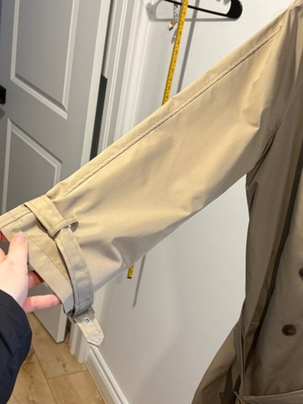 NWT Rebecca Minkoff Belted Trench Coat Khaki Beige Size L DBL Breasted $340 CAD - Picture 8 of 13